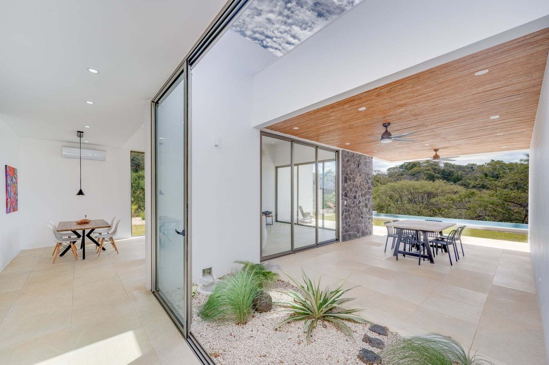 Villa in Tamarindo, Guanacaste Province, Costa Rica 2 - 17127089