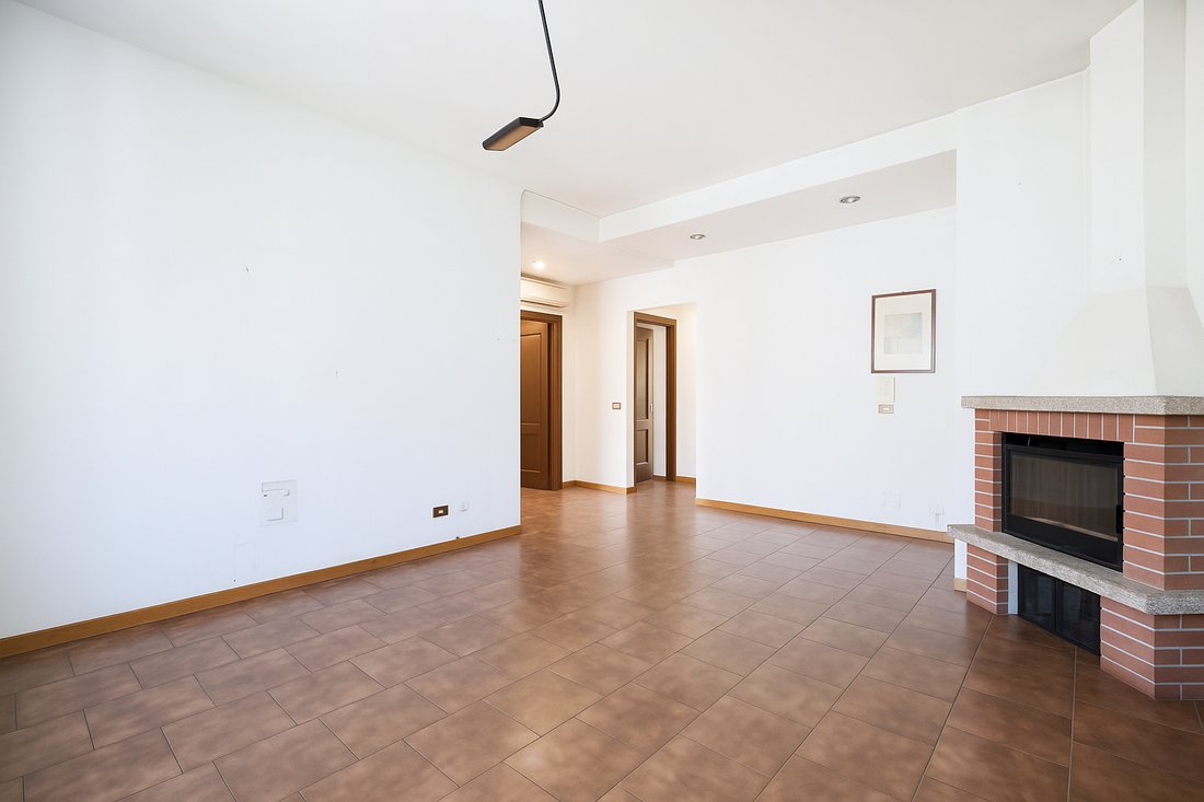 Apartment in Isola, Milan, Italy 5 - 17100604