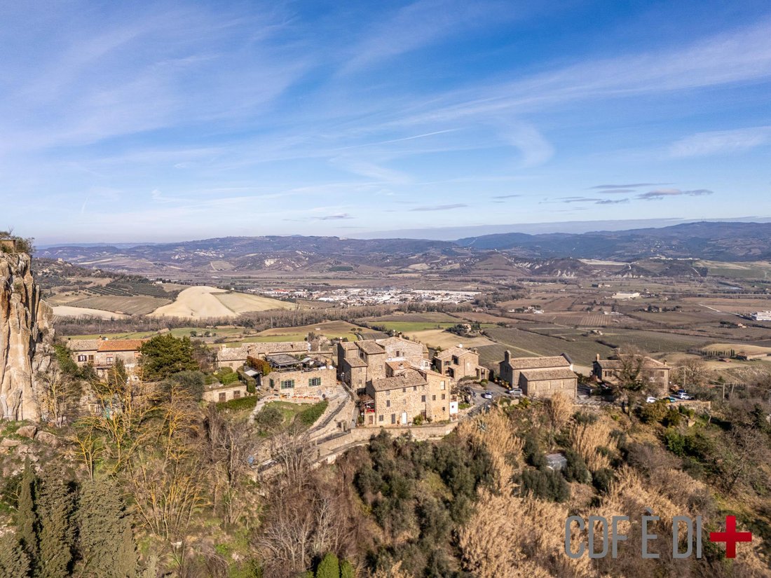 Country House in Orvieto, Umbria, Italy 5 - 17130251