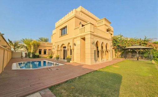 House in Palm Jumeirah, Dubai, United Arab Emirates 1