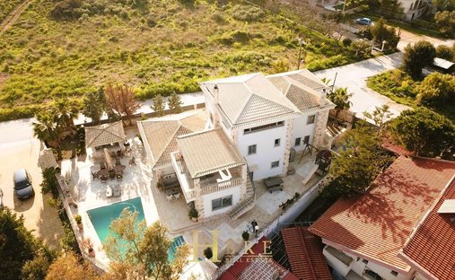 Villa in Markopoulo Mesogaias, Attica, Greece 1
