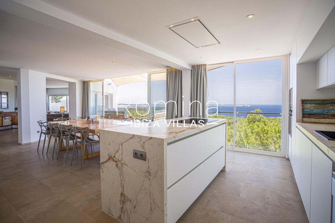 Villa in Sant Antoni de Portmany, Balearic Islands, Spain 3 - 17098748