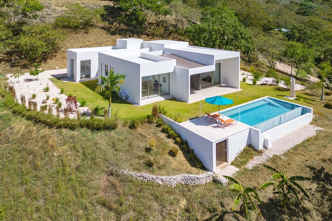 Villa in Tamarindo, Guanacaste Province, Costa Rica 1 - 17127089