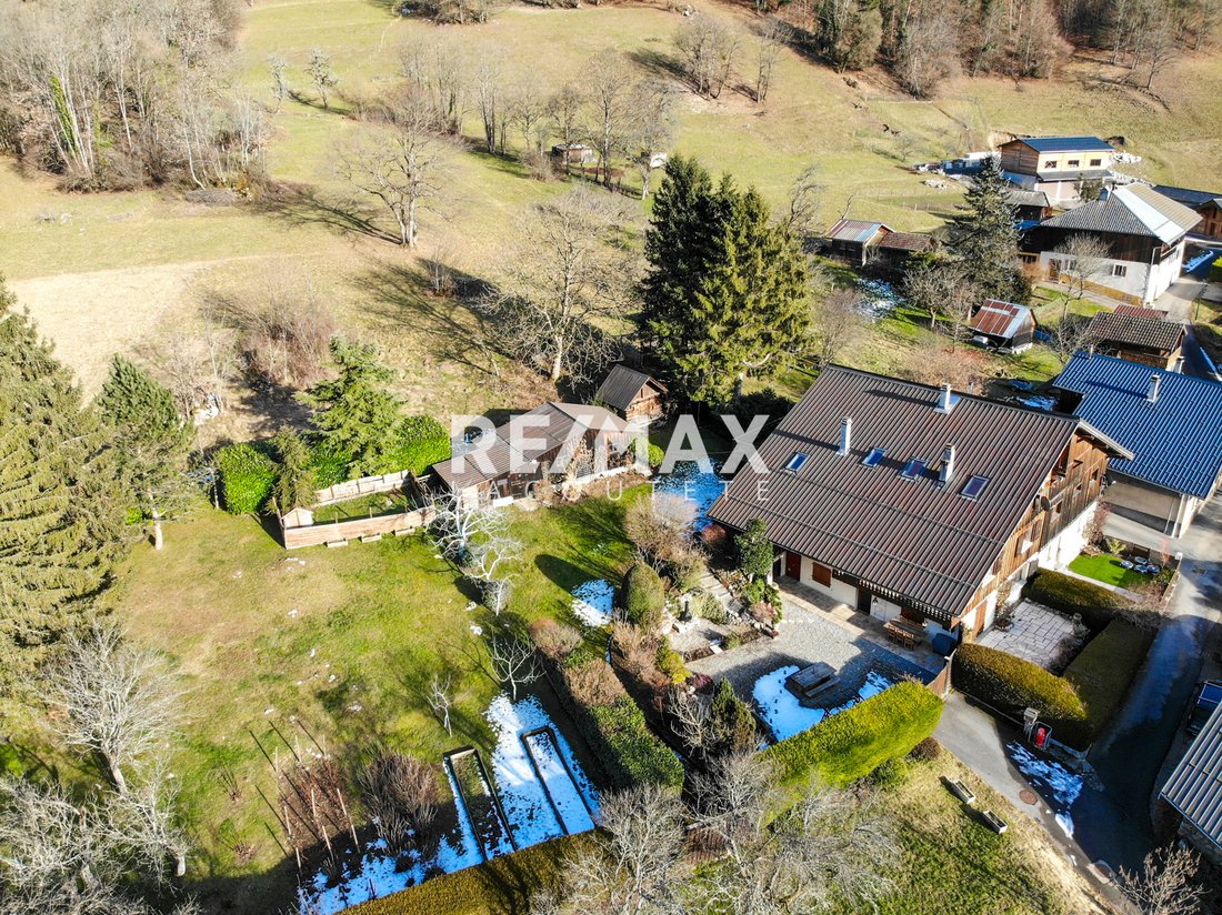 House in Le Biot, Auvergne-Rhône-Alpes, France 4 - 17098685