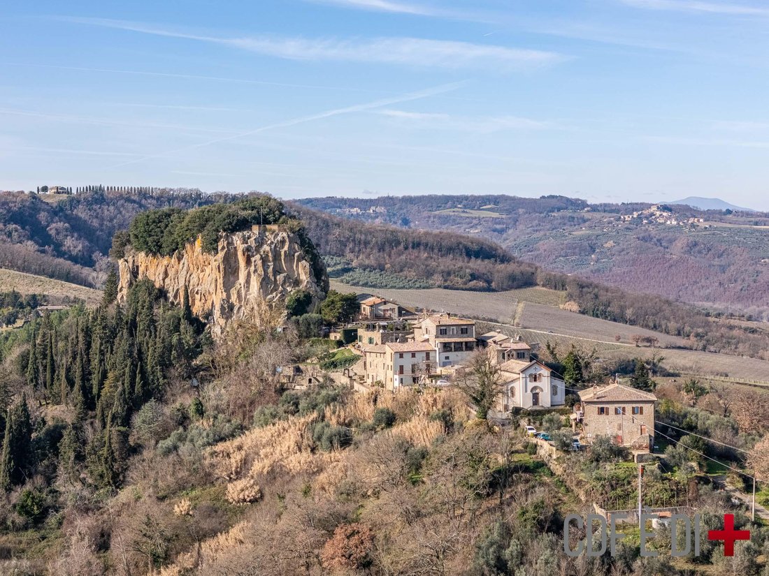 Country House in Orvieto, Umbria, Italy 4 - 17130251