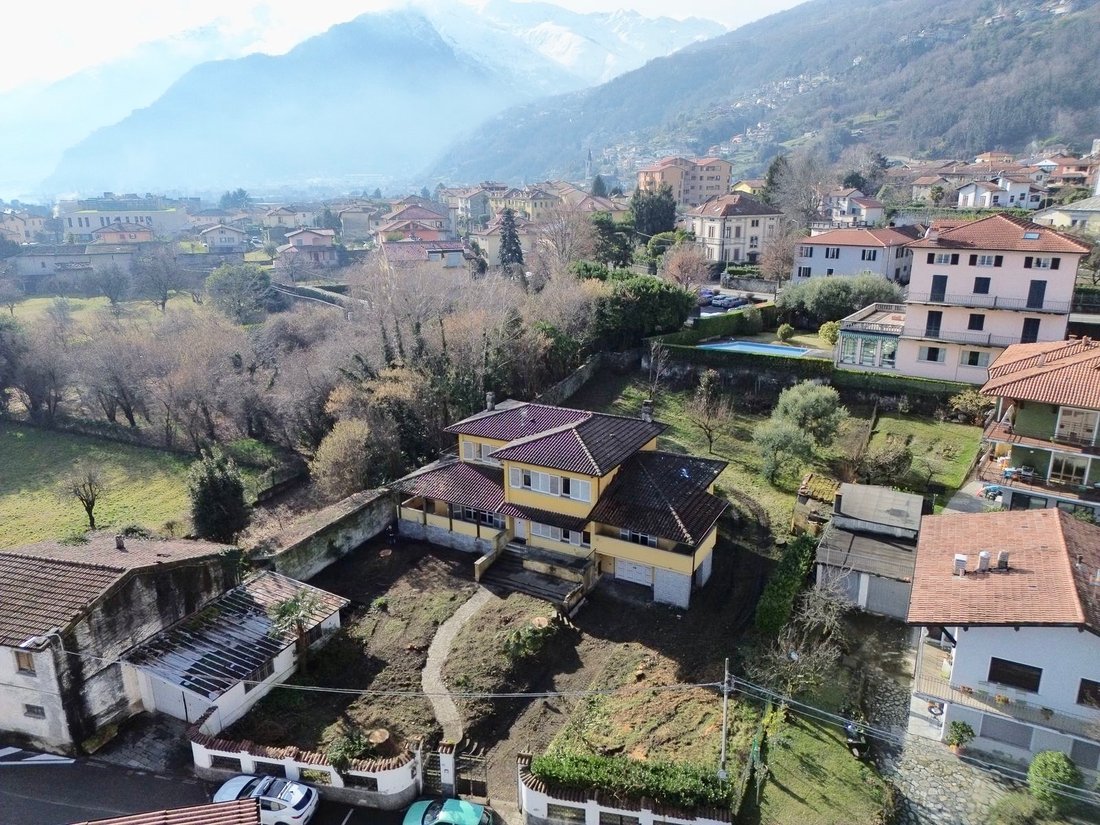 Villa in Gravedona ed Uniti, Lombardy, Italy 4 - 10651489