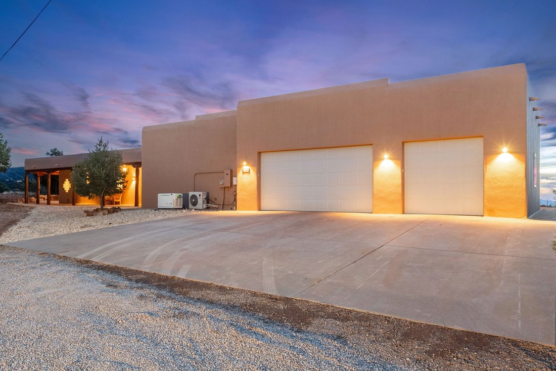House in High Rolls, New Mexico, United States 2 - 17100479