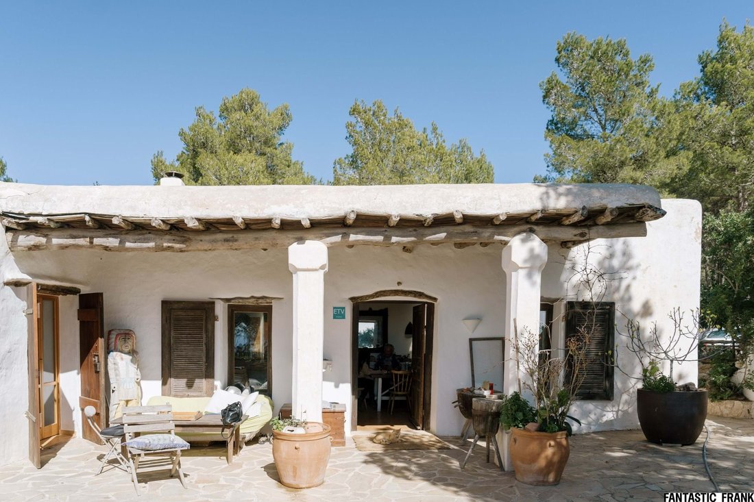 Villa in Cala Llonga, Ibiza, Santa Eularia des Riu, Balearic Islands 3 - 14838081