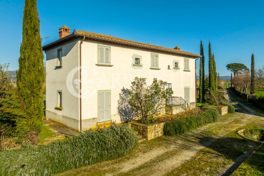 Country House in Fratta-Santa Caterina, Cortona, Tuscany 1 - 15266615