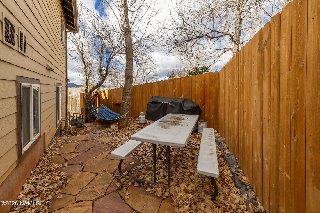 Flagstaff, Arizona, United States 3 - 17102697