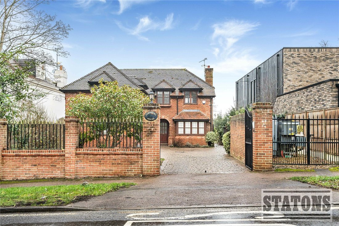House in Ferney Hill, Enfield, England 2 - 16950174