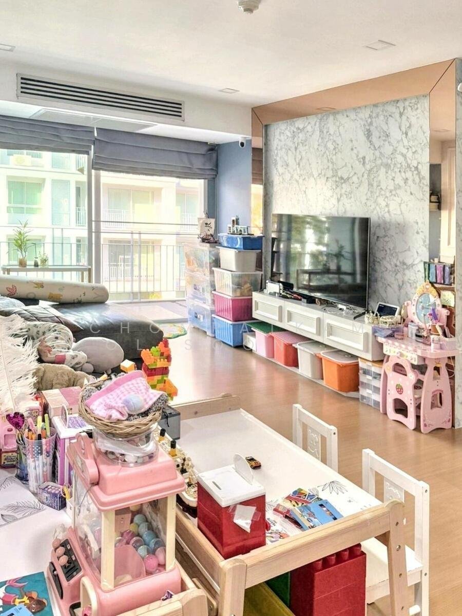 Condo in Si Phraya, Bangkok, Thailand 1 - 17130827