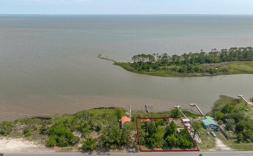 House in Apalachicola, Florida, United States 1