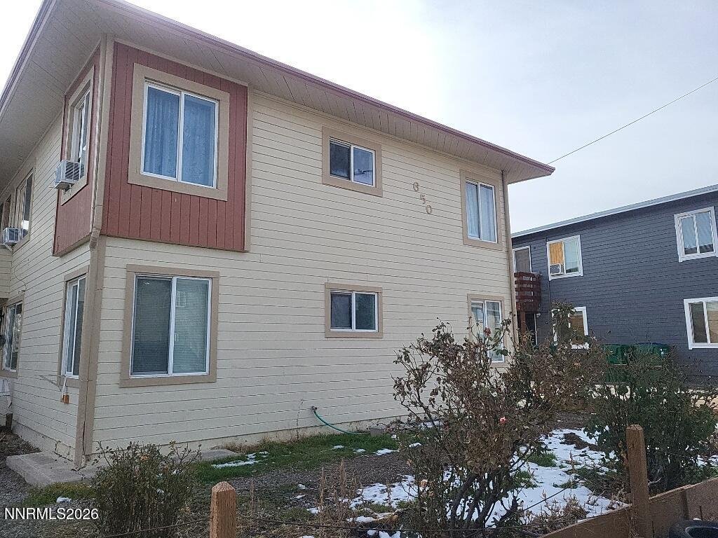 Reno, Nevada, United States 3 - 17103231