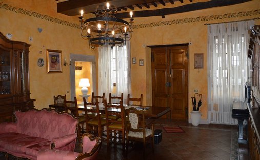 Country House in Saint Mary del Giudice - San Lorenzo a Vaccoli, Lucca, Tuscany 1