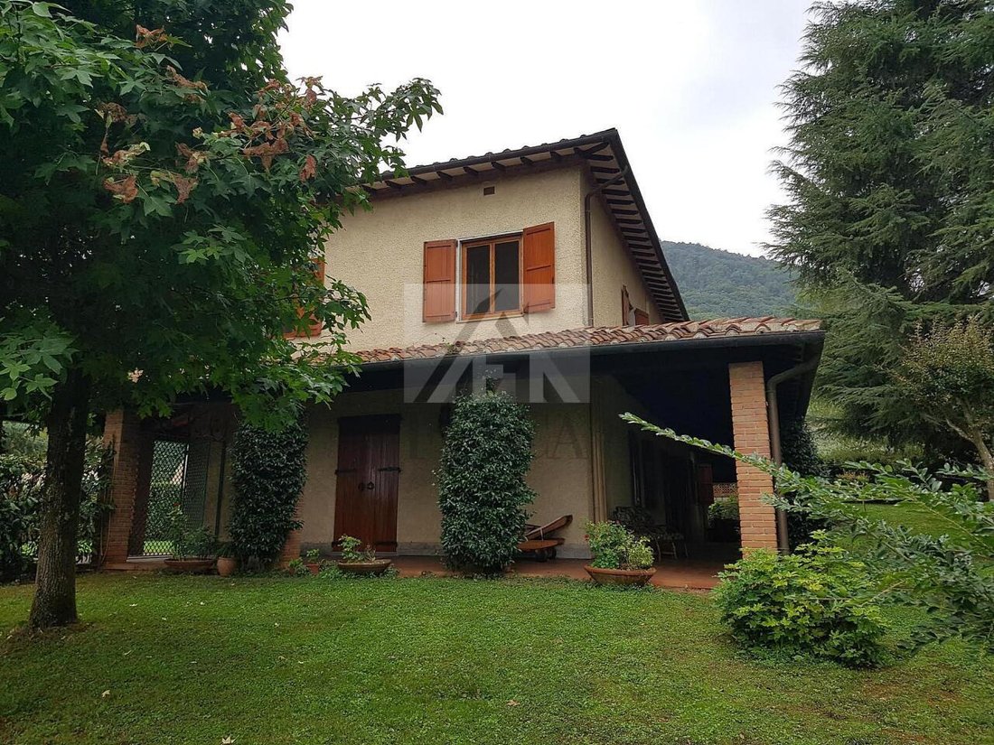 Villa in San Donato, Lucca, Italy 3 - 12117782