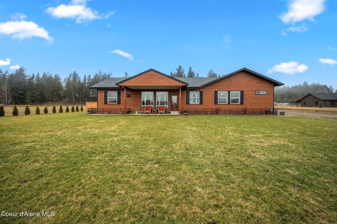 House in Moyie Springs, Idaho, United States 3 - 17102537