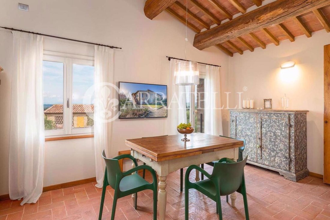 Apartment in San Gimignano, Tuscany, Italy 4 - 15930391