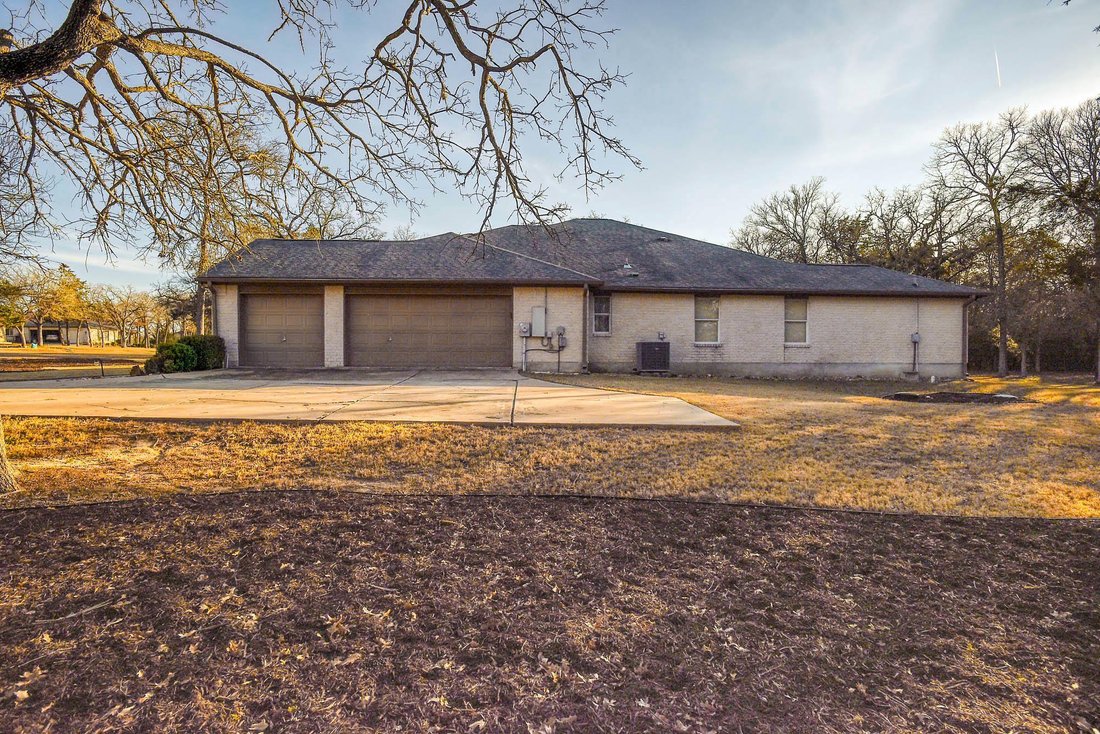 House in Bastrop, Texas, United States 5 - 17127971