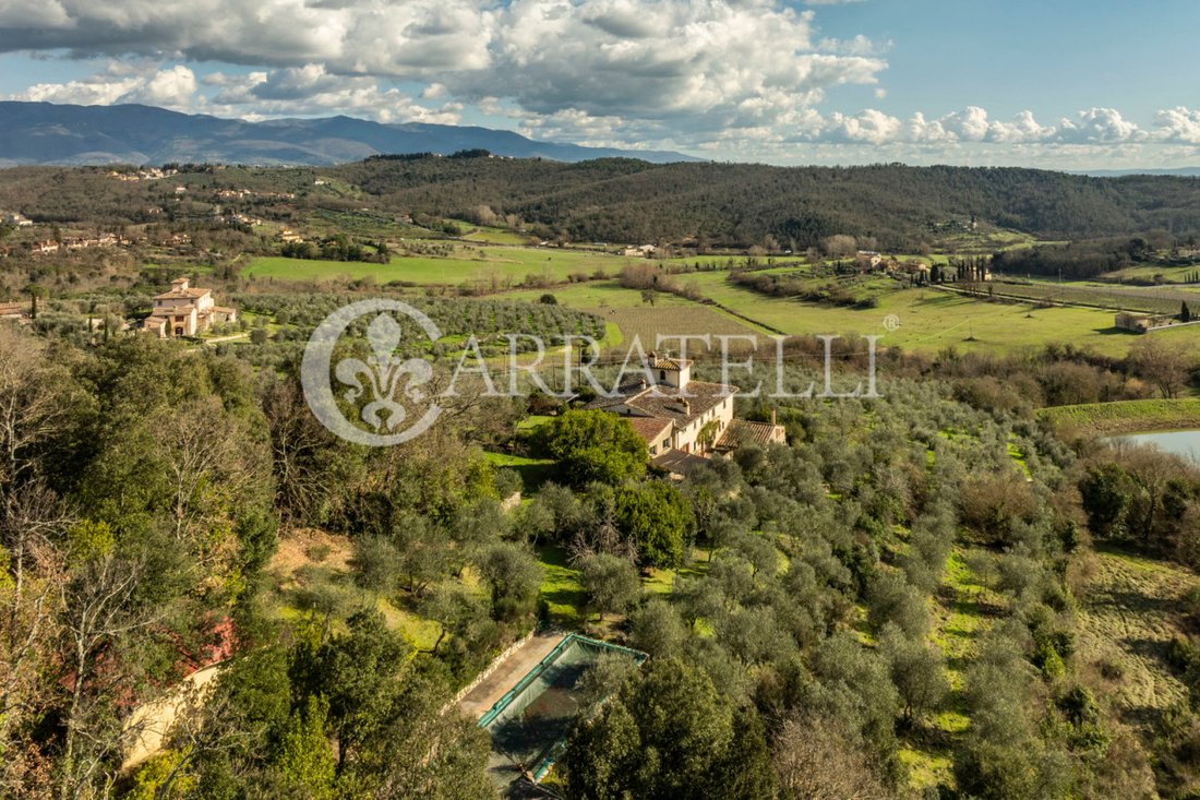Villa in Rignano sull'Arno, Tuscany, Italy 4 - 13857087