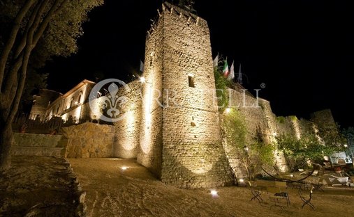 Villa a Deruta, Umbria, Italia 1