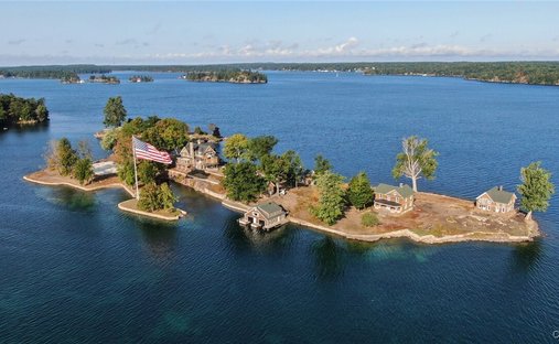 House in Alexandria Bay, New York, United States 1