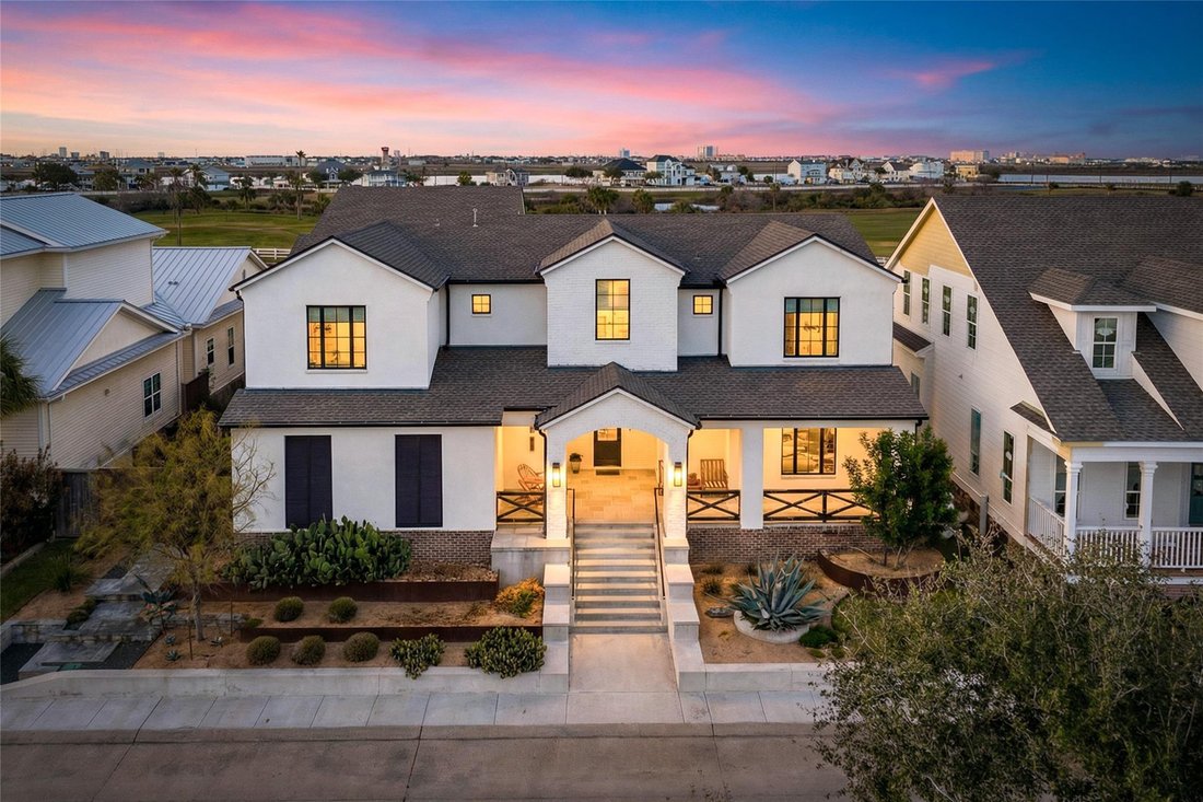 House in Galveston, Texas, United States 1 - 17103513