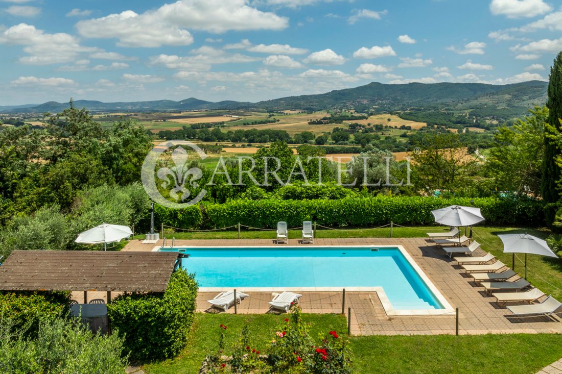 Country House in Castiglione del Lago, Umbria, Italy 4 - 14291792
