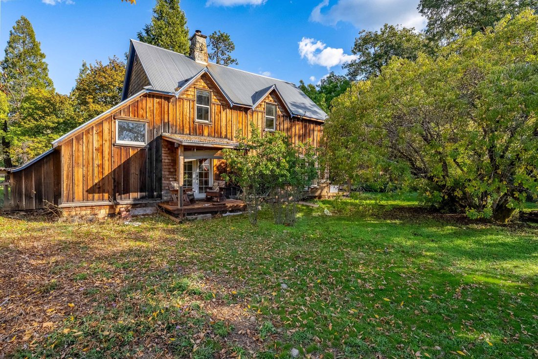 House in Cave Junction, Oregon, United States 3 - 17103612