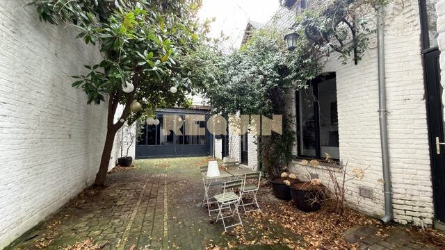 Apartment in Lille Sud, Lille, France 2 - 16942139