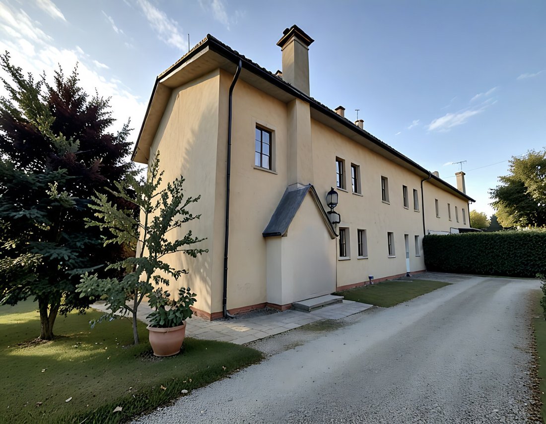 House in Center, Mogliano Veneto, Veneto 1 - 16579201