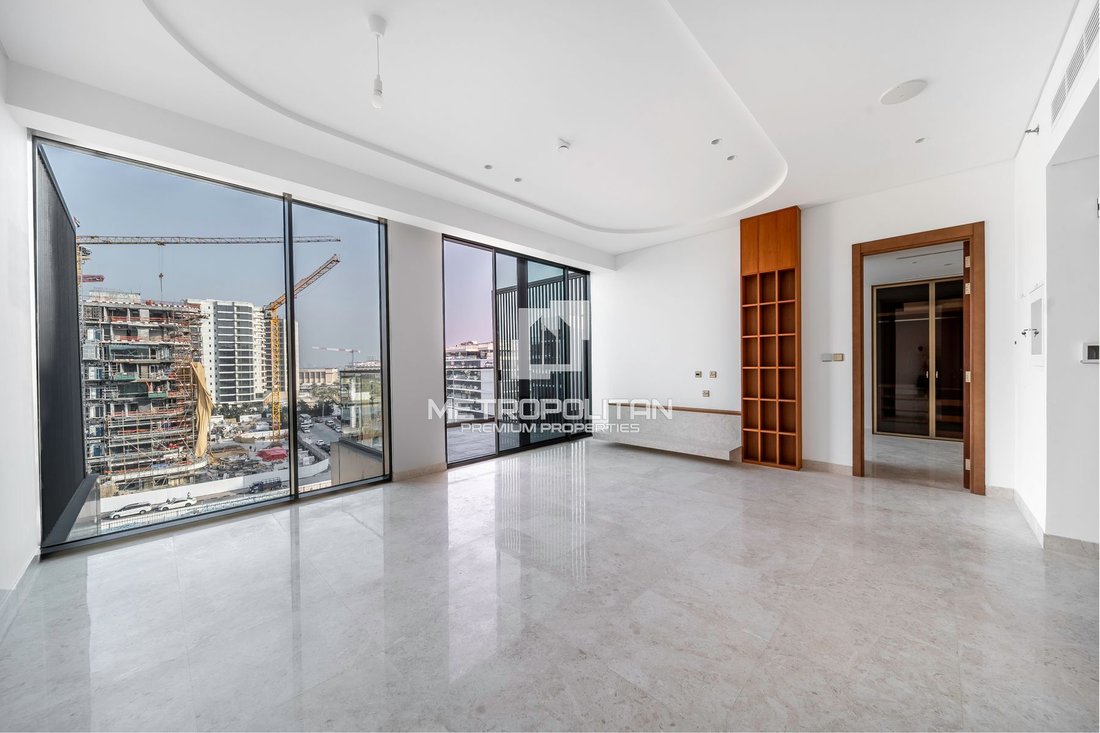 Apartment in Palm Jumeirah, Dubai, United Arab Emirates 1 - 17126692