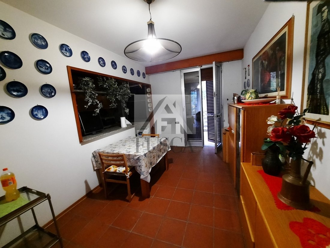 Villa in Verciano, Capannori, Tuscany 3 - 12579983