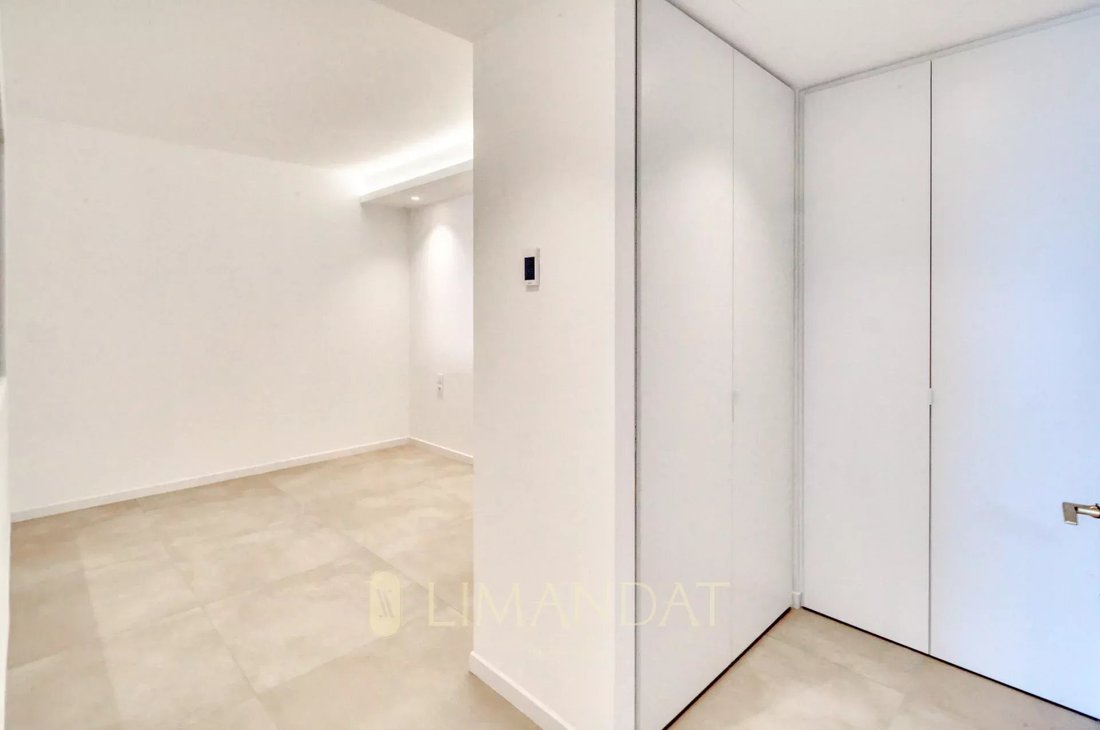 Apartment in French Riviera, Provence-Alpes-Côte d'Azur, France 5 - 14896052