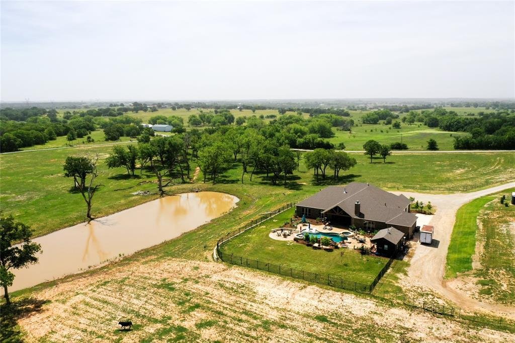 House in Alvord, Texas, United States 5 - 17116824