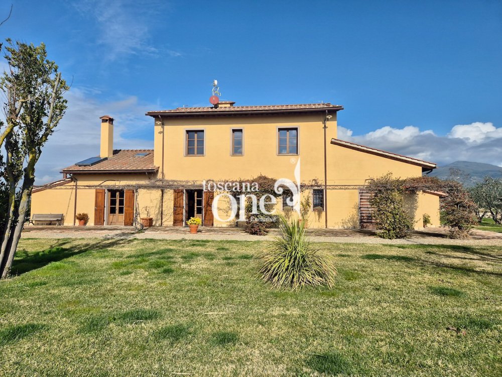 House in Center, Cascina, Tuscany 1 - 16566422