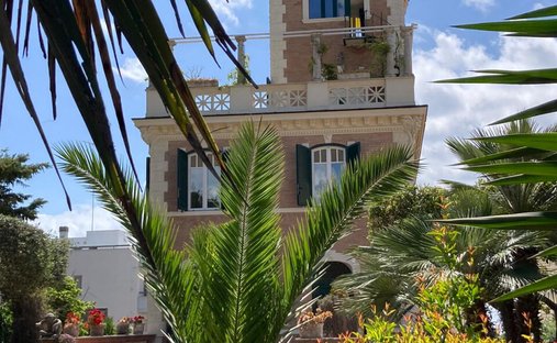 Villa in Center, Anzio, Lazio 1