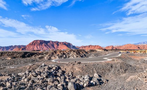 Land in Santa Clara, Utah, United States 1