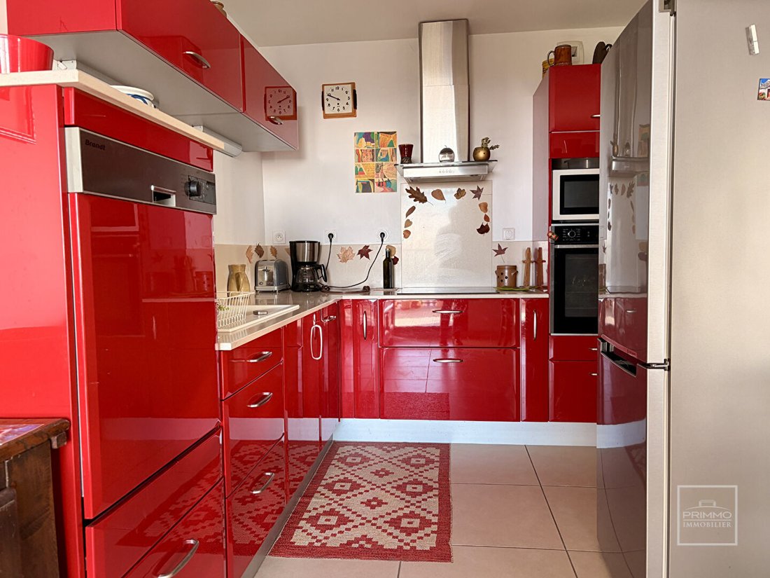 Apartment in Centre et Sud Est, Saint-Didier-au-Mont-d'Or, France 4 - 17099630