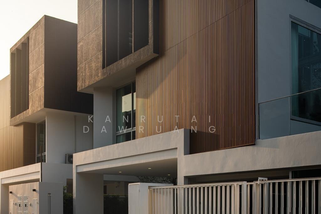 House in Bang Phrom, Krung Thep Maha Nakhon, Thailand 2 - 17130610