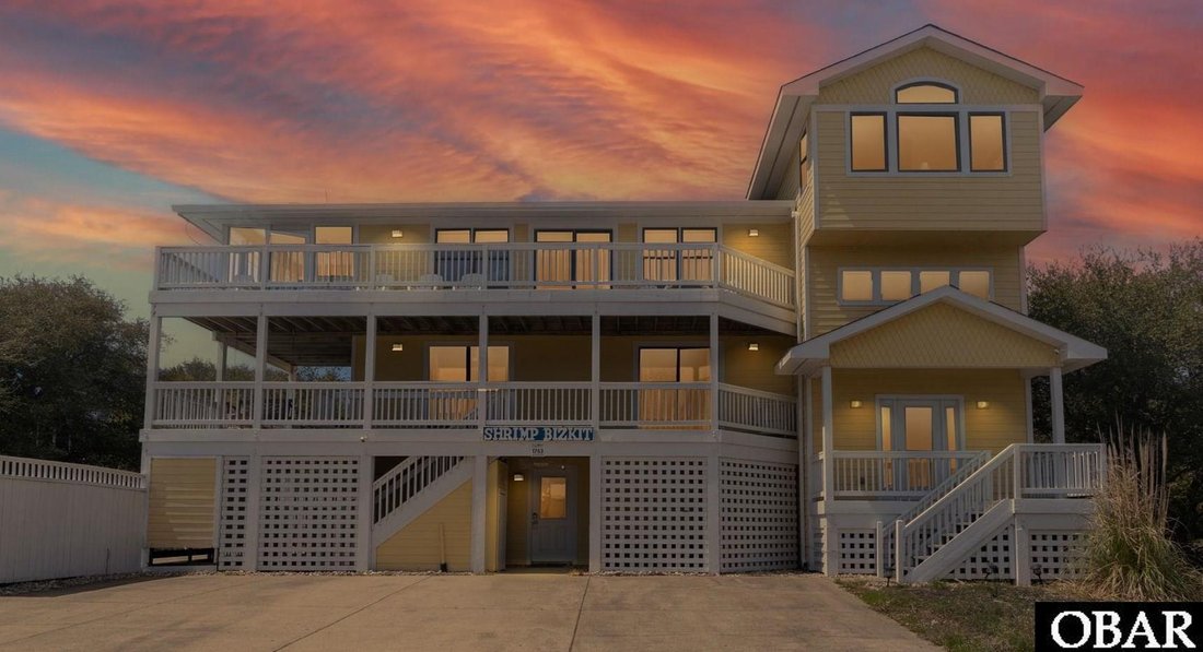 House in Corolla, North Carolina, United States 2 - 17102171