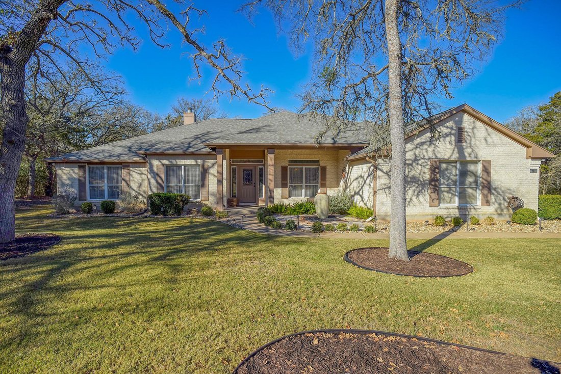 House in Bastrop, Texas, United States 2 - 17127971