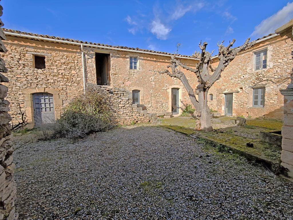 House in Lioux, Provence-Alpes-Côte d'Azur, France 2 - 17104025