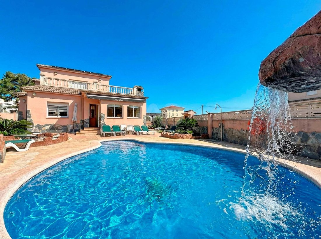 Townhouse in el Vendrell, Catalonia, Spain 2 - 17130092