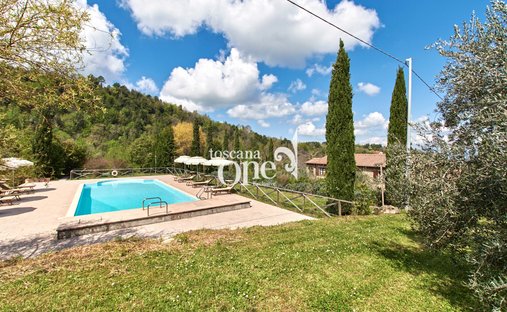 Maison à Chianni, Toscane, Italie 1