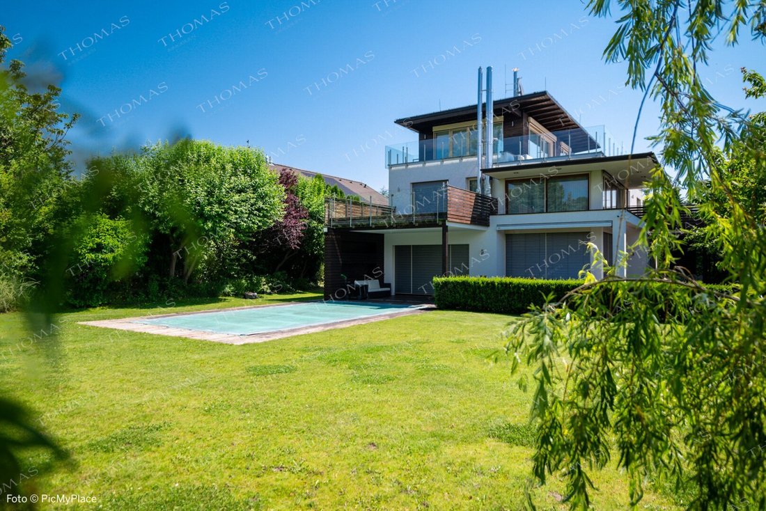 Traumhafte Villa Mit Pool, Garten & Weitblick In Brunn Am Gebirge