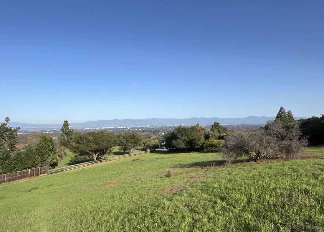 Land in Los Altos Hills, California, United States 1 - 17100718