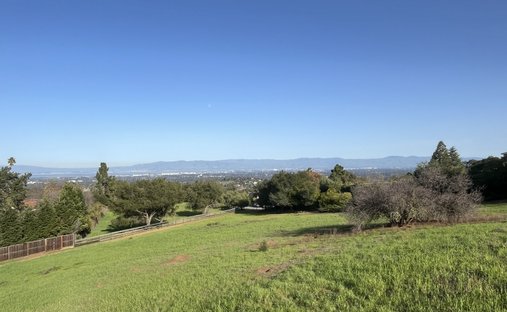 Land in Los Altos Hills, California, United States 1