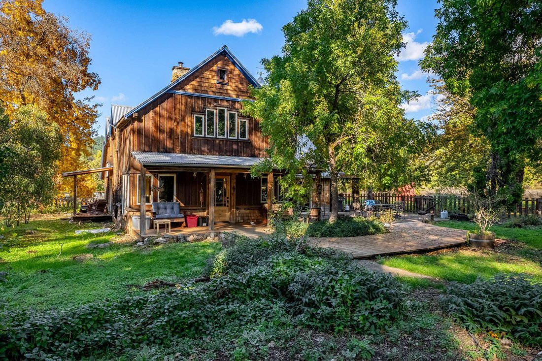 House in Cave Junction, Oregon, United States 2 - 17103612
