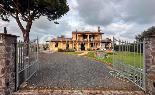 Casa de Campo en Casalone, Grosseto, Italia 1